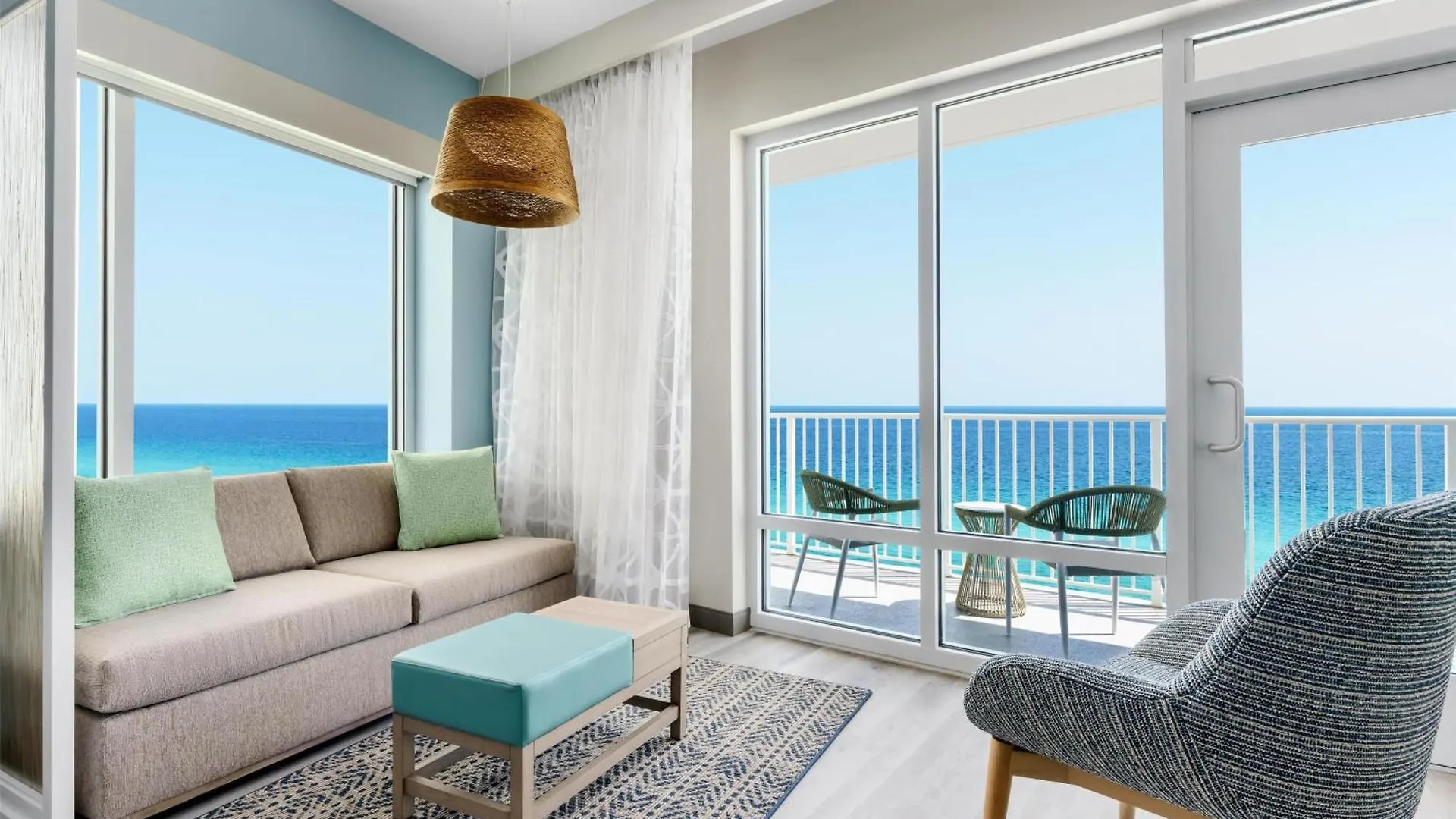 Hotel Hyatt Place Panama City Beach - Beachfront