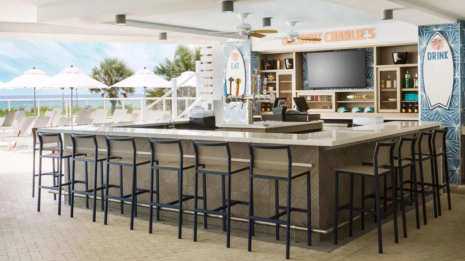 Hyatt Place Panama City Beach - Beachfront 5*,