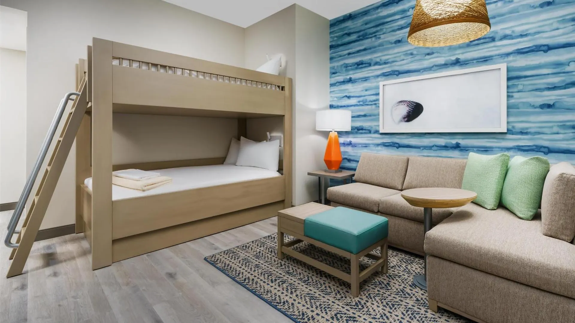 Hotel Hyatt Place Panama City Beach - Beachfront